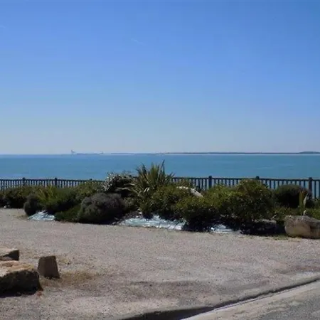 House Sur Mer - Charmante Maison Des Annees 70 Entierement Renovee Avec Sa Piscine Privee - Proche Du Marche Сasa de vacaciones *